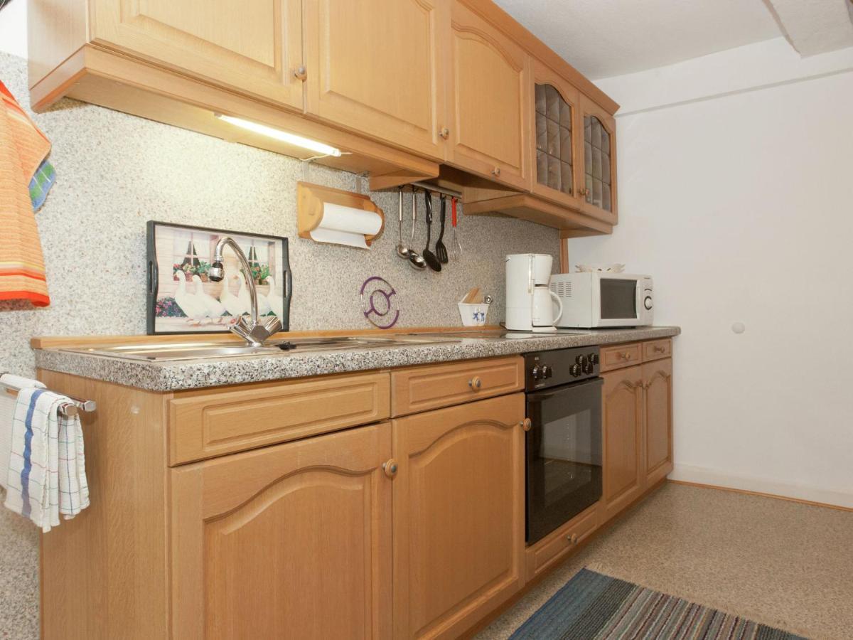 Serene Apartment In Meschede With Balcony Grevenstein Экстерьер фото